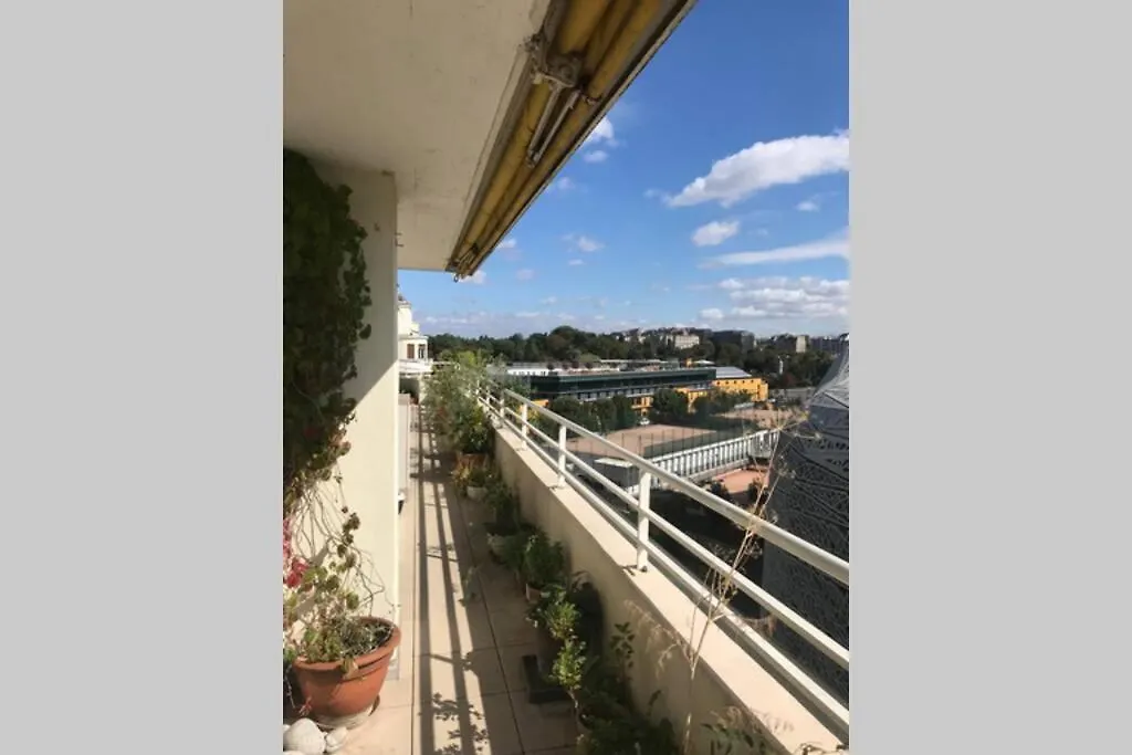 Bel Appartement Lumineux / Happy Rooftop 120 M2 Paris 0*,  Frankrike